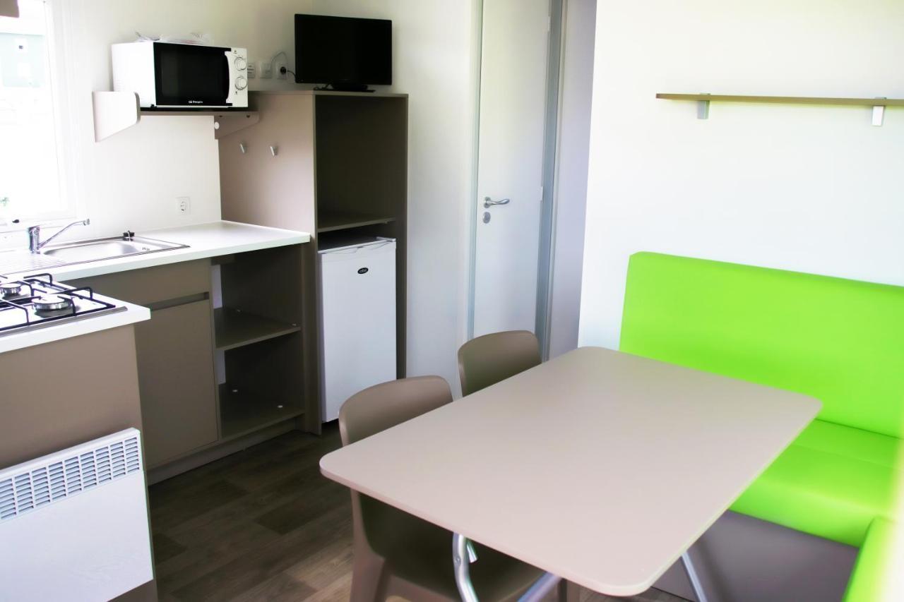 Camping Las Gaviotas Naveces المظهر الخارجي الصورة