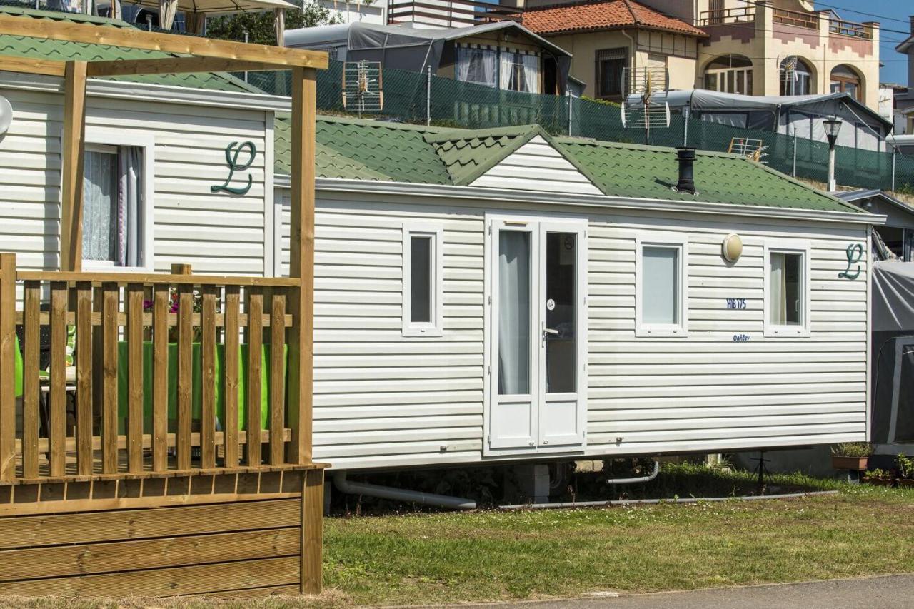 Camping Las Gaviotas Naveces المظهر الخارجي الصورة