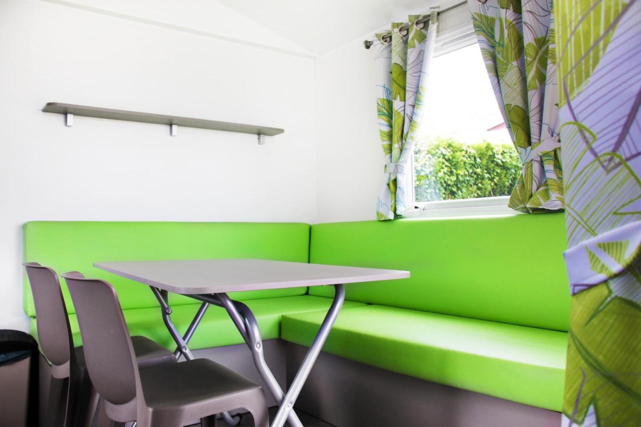 Camping Las Gaviotas Naveces المظهر الخارجي الصورة
