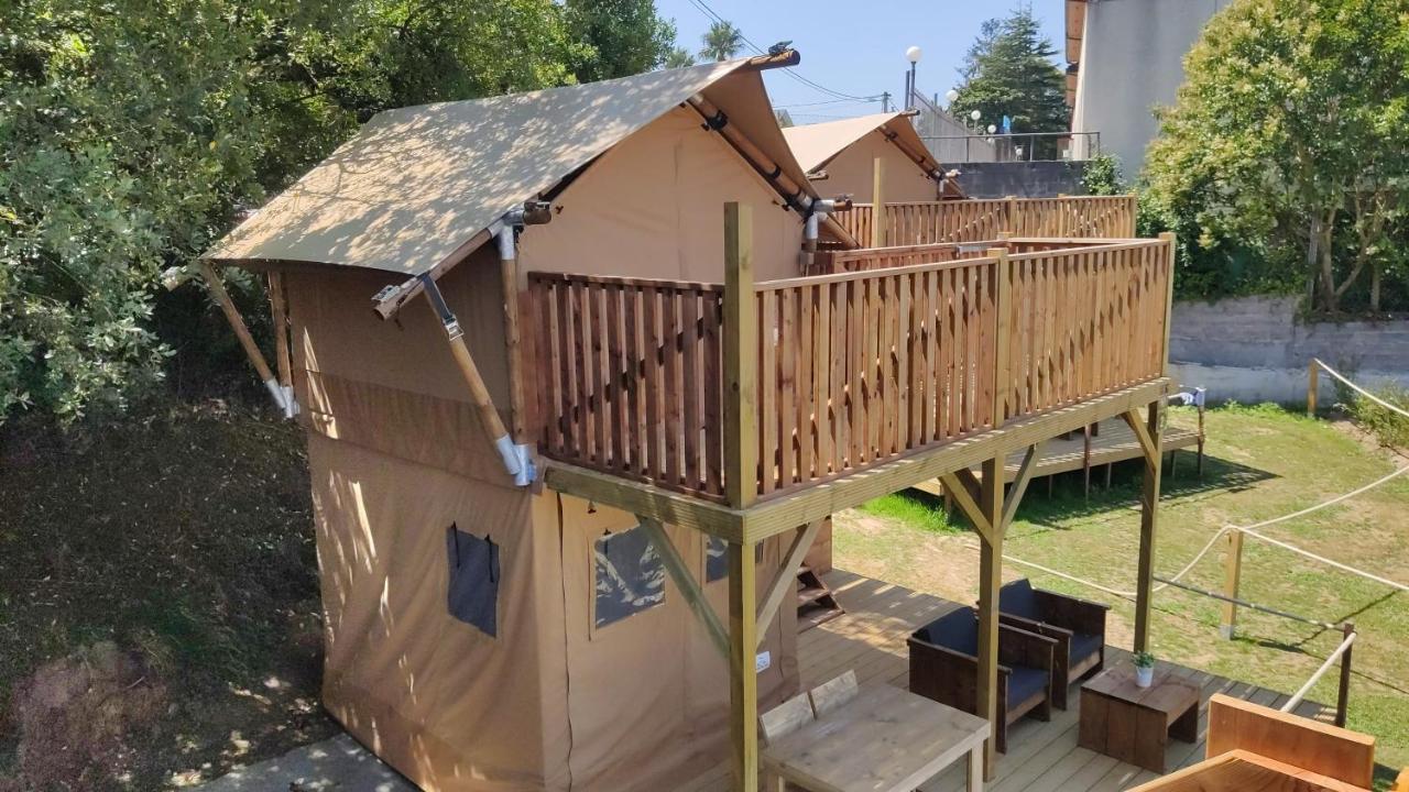 Camping Las Gaviotas Naveces المظهر الخارجي الصورة